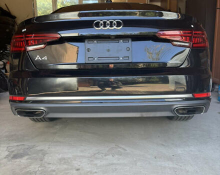 Чорний Ауді А4, об'ємом двигуна 2 л та пробігом 110 тис. км за 17999 $, фото 2 на Automoto.ua