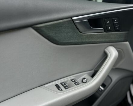 Чорний Ауді А4, об'ємом двигуна 2 л та пробігом 50 тис. км за 16700 $, фото 21 на Automoto.ua