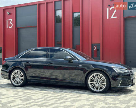 Черный Ауди А4, объемом двигателя 1.98 л и пробегом 129 тыс. км за 21000 $, фото 6 на Automoto.ua