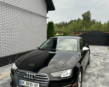 Черный Ауди А4, объемом двигателя 1.98 л и пробегом 128 тыс. км за 20000 $, фото 1 на Automoto.ua