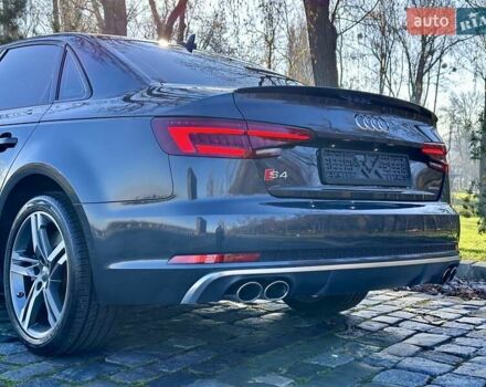 Чорний Ауді А4, об'ємом двигуна 1.98 л та пробігом 110 тис. км за 18999 $, фото 78 на Automoto.ua