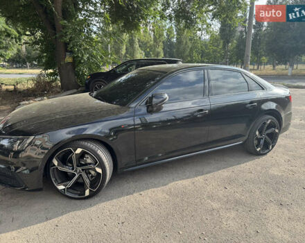 Черный Ауди А4, объемом двигателя 1.98 л и пробегом 185 тыс. км за 21900 $, фото 4 на Automoto.ua