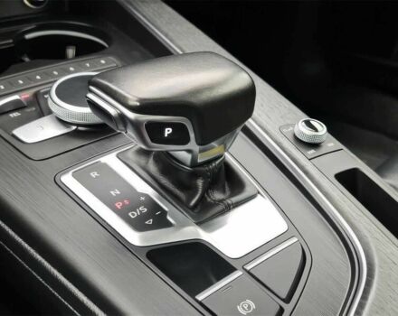 Черный Ауди А4, объемом двигателя 2 л и пробегом 38 тыс. км за 14000 $, фото 11 на Automoto.ua