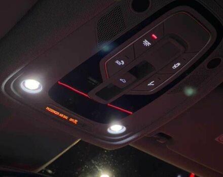 Чорний Ауді А4, об'ємом двигуна 2 л та пробігом 91 тис. км за 15000 $, фото 13 на Automoto.ua