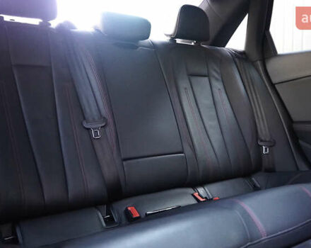 Ауди А4 2018 в Львове на Automoto.ua Черный Ауди А4, объемом двигателя 1.98 л и пробегом 82 тыс. км за 23500 $, фото 47 на Automoto.ua