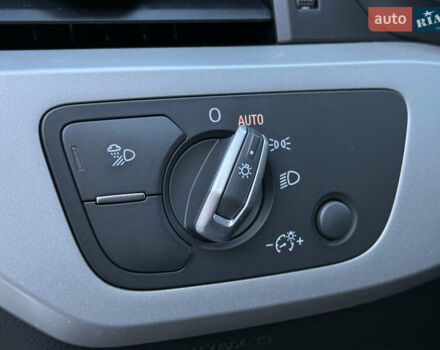 Ауди А4 2018 в Киеве на Automoto.ua Черный Ауди А4, объемом двигателя 1.98 л и пробегом 118 тыс. км за 22900 $, фото 31 на Automoto.ua