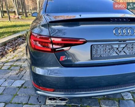 Чорний Ауді А4, об'ємом двигуна 1.98 л та пробігом 110 тис. км за 18999 $, фото 68 на Automoto.ua