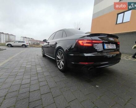 Черный Ауди А4, объемом двигателя 2 л и пробегом 127 тыс. км за 19999 $, фото 50 на Automoto.ua
