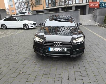 Черный Ауди А4, объемом двигателя 2 л и пробегом 127 тыс. км за 19999 $, фото 3 на Automoto.ua