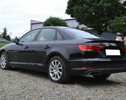 Черный Ауди А4, объемом двигателя 2 л и пробегом 62 тыс. км за 12900 $, фото 3 на Automoto.ua