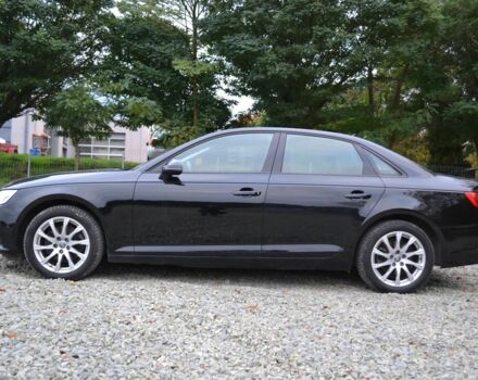 Черный Ауди А4, объемом двигателя 2 л и пробегом 62 тыс. км за 12900 $, фото 2 на Automoto.ua