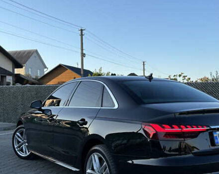 Черный Ауди А4, объемом двигателя 1.98 л и пробегом 115 тыс. км за 26000 $, фото 4 на Automoto.ua