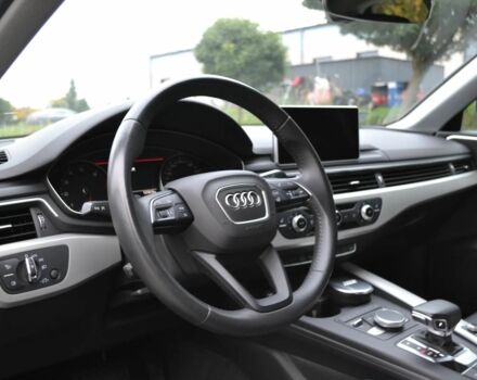 Черный Ауди А4, объемом двигателя 2 л и пробегом 62 тыс. км за 12900 $, фото 9 на Automoto.ua