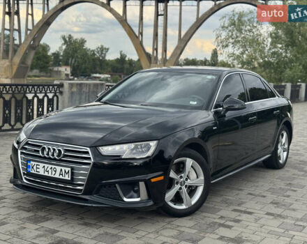 Черный Ауди А4, объемом двигателя 2 л и пробегом 125 тыс. км за 19800 $, фото 1 на Automoto.ua