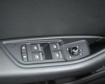 Черный Ауди А4, объемом двигателя 2 л и пробегом 62 тыс. км за 12900 $, фото 17 на Automoto.ua