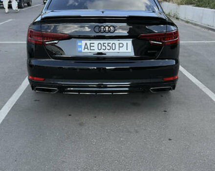 Черный Ауди А4, объемом двигателя 1.98 л и пробегом 77 тыс. км за 28000 $, фото 1 на Automoto.ua