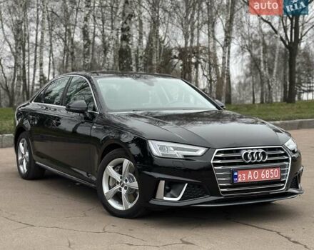 Черный Ауди А4, объемом двигателя 2 л и пробегом 77 тыс. км за 21999 $, фото 2 на Automoto.ua