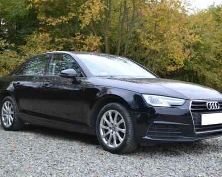 Черный Ауди А4, объемом двигателя 2 л и пробегом 62 тыс. км за 12900 $, фото 7 на Automoto.ua