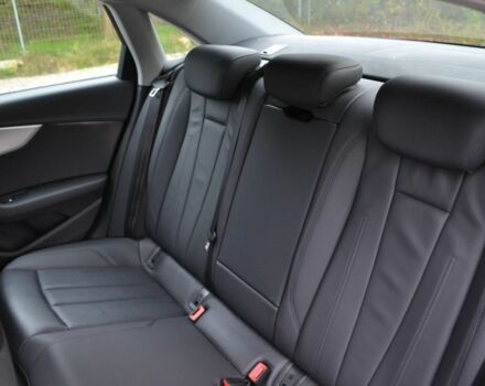 Черный Ауди А4, объемом двигателя 2 л и пробегом 62 тыс. км за 12900 $, фото 12 на Automoto.ua