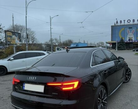 Чорний Ауді А4, об'ємом двигуна 2 л та пробігом 160 тис. км за 18700 $, фото 6 на Automoto.ua