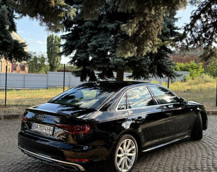 Черный Ауди А4, объемом двигателя 1.98 л и пробегом 98 тыс. км за 24000 $, фото 4 на Automoto.ua