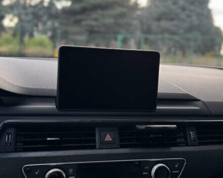 Черный Ауди А4, объемом двигателя 1.98 л и пробегом 98 тыс. км за 24000 $, фото 8 на Automoto.ua