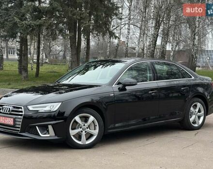 Черный Ауди А4, объемом двигателя 2 л и пробегом 77 тыс. км за 21999 $, фото 5 на Automoto.ua