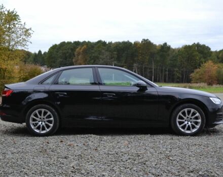 Черный Ауди А4, объемом двигателя 2 л и пробегом 62 тыс. км за 12900 $, фото 6 на Automoto.ua