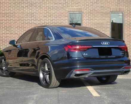 Черный Ауди А4, объемом двигателя 2 л и пробегом 33 тыс. км за 10000 $, фото 4 на Automoto.ua