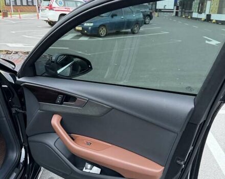 Ауді А4 2020 у Києві на Automoto.ua Чорний Ауді А4, об'ємом двигуна 1.98 л та пробігом 120 тис. км за 22500 $, фото 7 на Automoto.ua