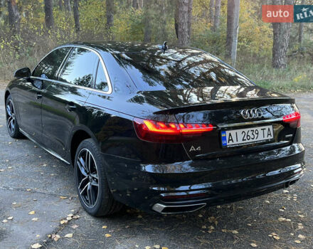 Черный Ауди А4, объемом двигателя 1.98 л и пробегом 93 тыс. км за 23000 $, фото 6 на Automoto.ua