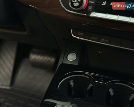 Чорний Ауді А4, об'ємом двигуна 2 л та пробігом 55 тис. км за 23800 $, фото 59 на Automoto.ua