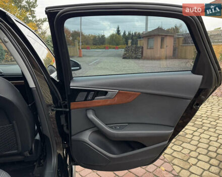 Чорний Ауді А4, об'ємом двигуна 2 л та пробігом 55 тис. км за 23800 $, фото 69 на Automoto.ua