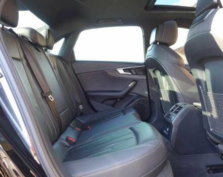 Черный Ауди А4, объемом двигателя 2 л и пробегом 33 тыс. км за 10000 $, фото 13 на Automoto.ua