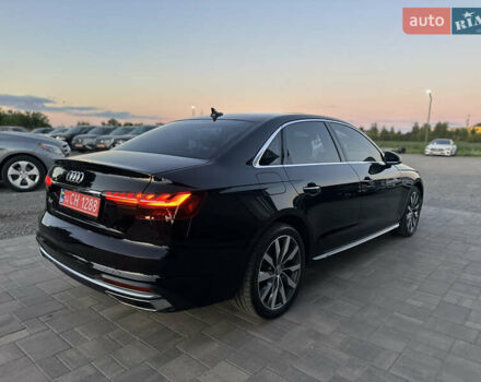 Черный Ауди А4, объемом двигателя 2 л и пробегом 58 тыс. км за 25388 $, фото 4 на Automoto.ua