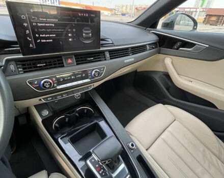 Чорний Ауді А4, об'ємом двигуна 2 л та пробігом 50 тис. км за 31300 $, фото 19 на Automoto.ua