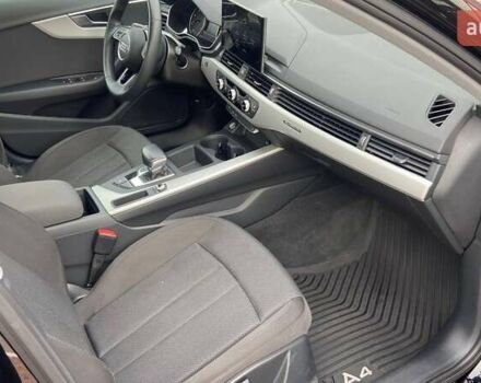 Черный Ауди А4, объемом двигателя 1.97 л и пробегом 61 тыс. км за 31500 $, фото 5 на Automoto.ua