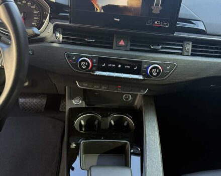 Чорний Ауді А4, об'ємом двигуна 2 л та пробігом 50 тис. км за 26900 $, фото 14 на Automoto.ua