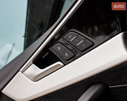 Чорний Ауді А4, об'ємом двигуна 1.98 л та пробігом 60 тис. км за 29800 $, фото 45 на Automoto.ua