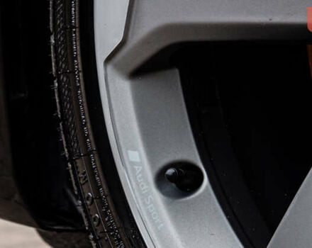 Чорний Ауді А4, об'ємом двигуна 1.98 л та пробігом 60 тис. км за 29800 $, фото 71 на Automoto.ua