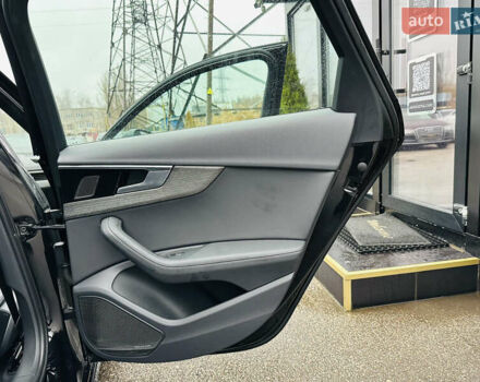 Черный Ауди А4, объемом двигателя 1.98 л и пробегом 27 тыс. км за 29000 $, фото 23 на Automoto.ua