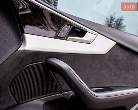 Чорний Ауді А4, об'ємом двигуна 1.98 л та пробігом 60 тис. км за 29800 $, фото 43 на Automoto.ua