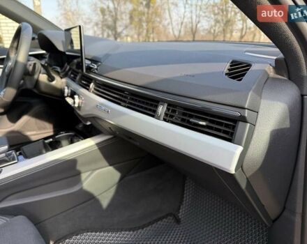 Чорний Ауді А4, об'ємом двигуна 1.98 л та пробігом 4 тис. км за 44000 $, фото 74 на Automoto.ua