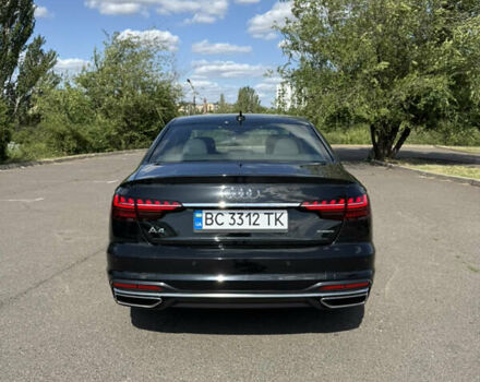 Черный Ауди А4, объемом двигателя 1.98 л и пробегом 38 тыс. км за 33000 $, фото 4 на Automoto.ua