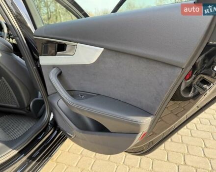 Чорний Ауді А4, об'ємом двигуна 1.98 л та пробігом 4 тис. км за 44000 $, фото 84 на Automoto.ua