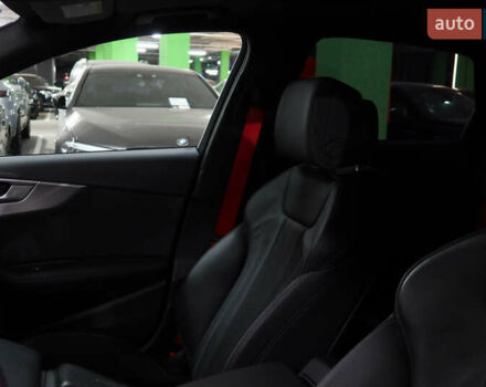 Черный Ауди А4, объемом двигателя 2 л и пробегом 57 тыс. км за 31999 $, фото 16 на Automoto.ua