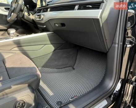 Чорний Ауді А4, об'ємом двигуна 1.98 л та пробігом 4 тис. км за 44000 $, фото 72 на Automoto.ua