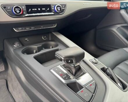 Чорний Ауді А4, об'ємом двигуна 2 л та пробігом 44 тис. км за 39900 $, фото 31 на Automoto.ua