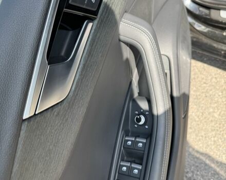 Чорний Ауді А4, об'ємом двигуна 2 л та пробігом 40 тис. км за 31200 $, фото 7 на Automoto.ua