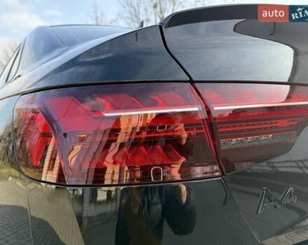 Чорний Ауді А4, об'ємом двигуна 1.98 л та пробігом 4 тис. км за 44000 $, фото 56 на Automoto.ua